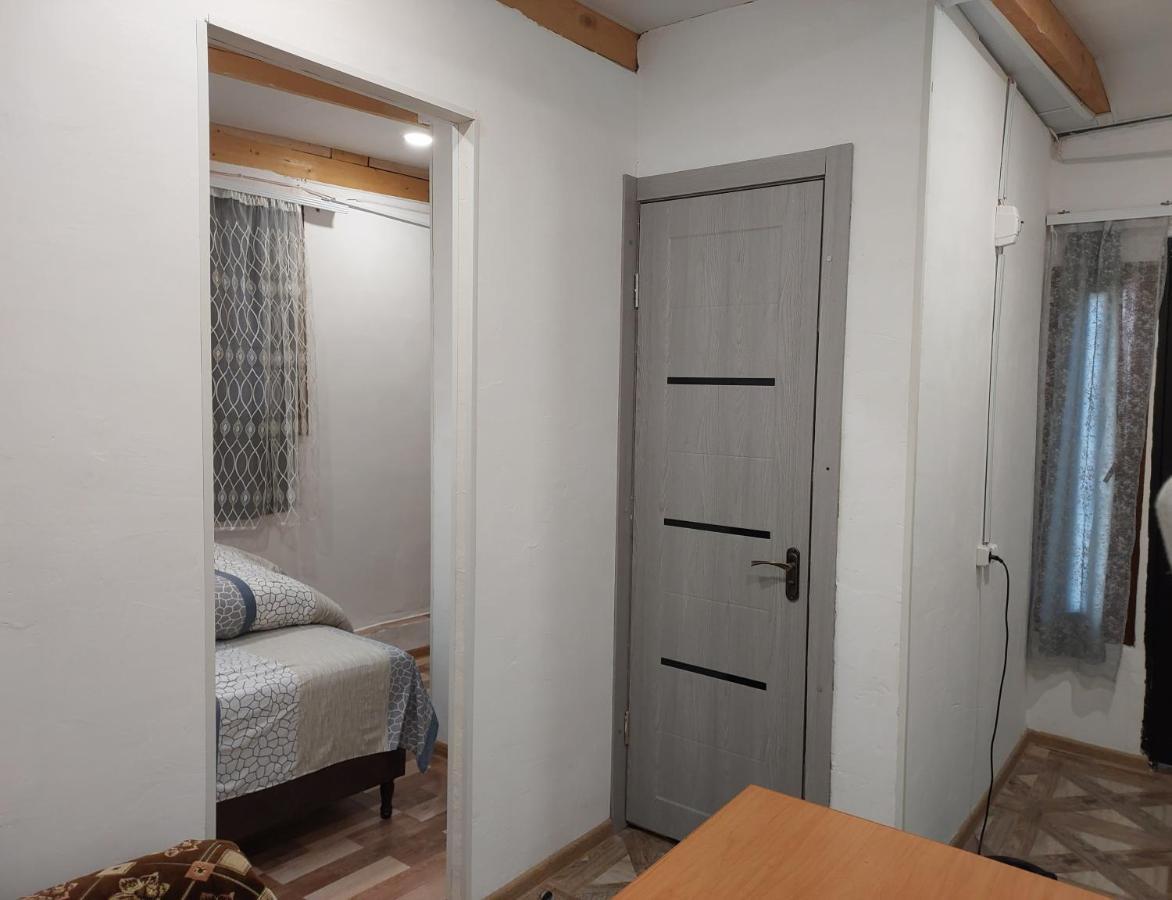 Sam'S Place, Tours With Sam Villa Yerevan Bagian luar foto